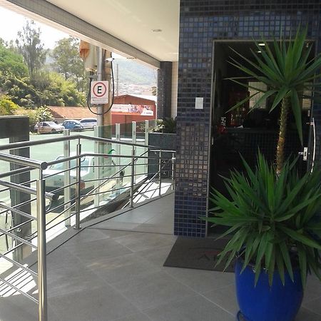 Aredes Hotel Itabirito Buitenkant foto