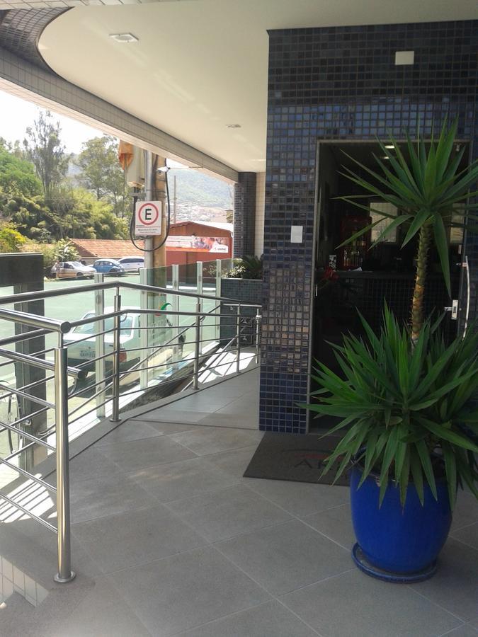 Aredes Hotel Itabirito Buitenkant foto
